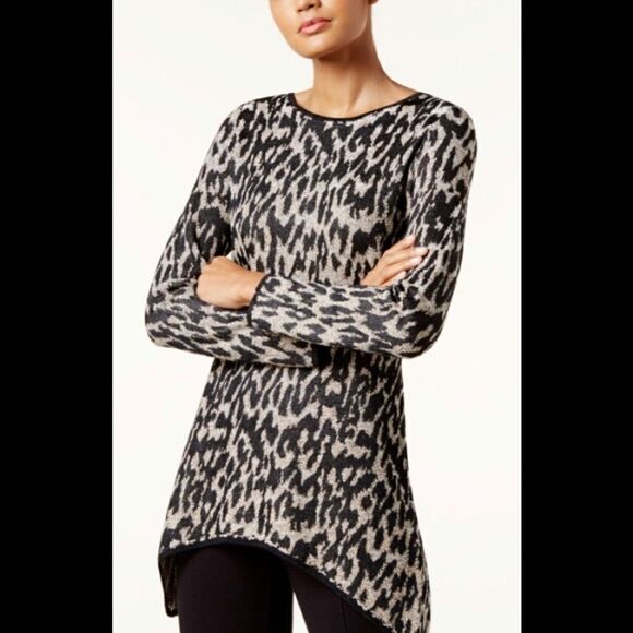 Leopard-Print Handkerchief-Hem Tunic Sweater. NWOT - Picture 3 of 8